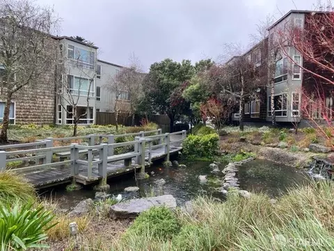 135 Red Rock Way #110L, San Francisco, CA 94131
