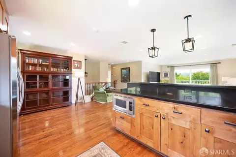 Kitchen - 19 Humboldt Ct, Pacifica, CA 94044 photo 5 of 7