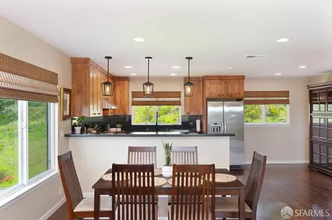 Dining - 19 Humboldt Ct, Pacifica, CA 94044 photo 4 of 4