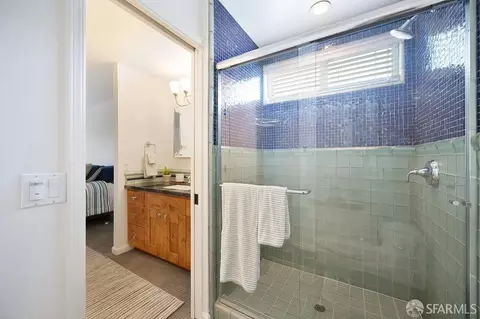 Bath - 19 Humboldt Ct, Pacifica, CA 94044 photo 5 of 6