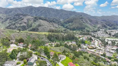 View/Area - 19 Humboldt Ct, Pacifica, CA 94044 photo 12 of 13