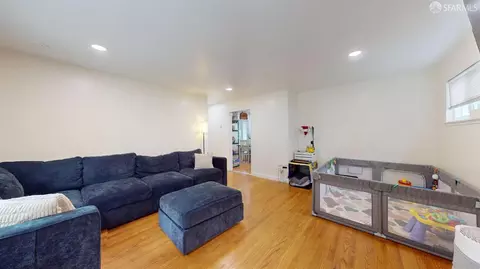 1155 Crespi Dr, Pacifica, CA 94044 photo 4