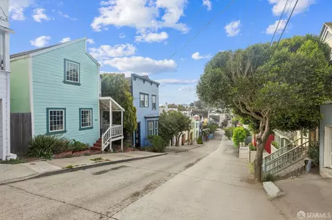 166 Bonview St, San Francisco, CA 94110 photo 4