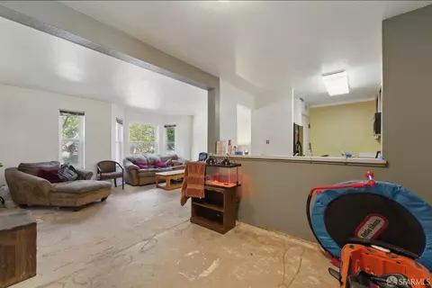 Other - 683 Frederick St, San Francisco, CA 94117 photo 3 of 7