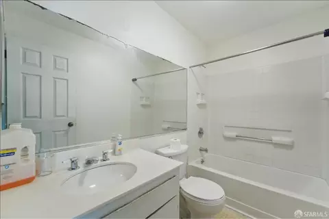 Other - 683 Frederick St, San Francisco, CA 94117 photo 4 of 7