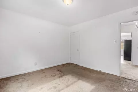 307 De Long St, San Francisco, CA 94112 photo 8