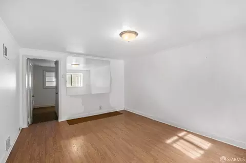 307 De Long St, San Francisco, CA 94112 photo 41
