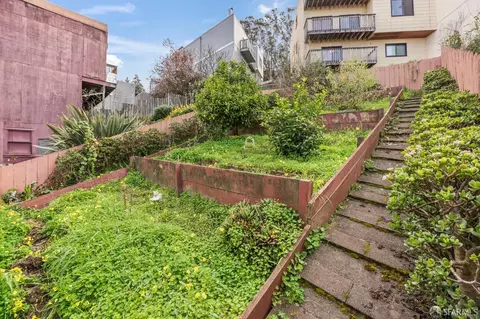 307 De Long St, San Francisco, CA 94112 photo 49