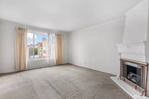 307 De Long St, San Francisco, CA 94112 photo 31