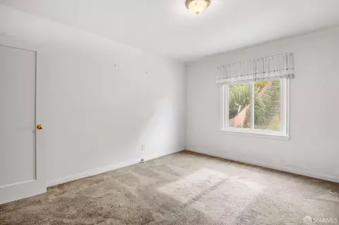 307 De Long St, San Francisco, CA 94112 photo 12