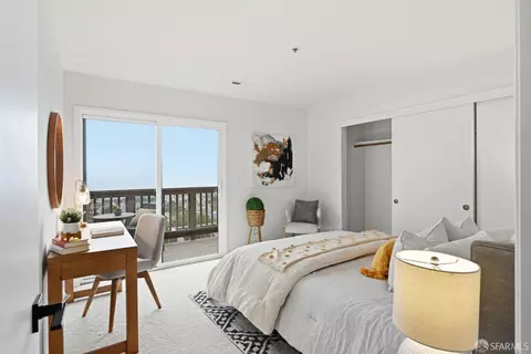 Bedroom - 504 Monterey Rd #10, Pacifica, CA 94044 photo 1 of 4
