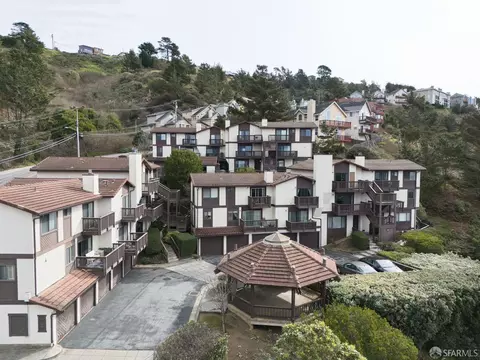 View/Area - 504 Monterey Rd #10, Pacifica, CA 94044 photo 2 of 3