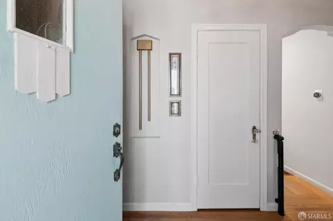 Entry Way - 140 Moneta Way, San Francisco, CA 94112 photo 2 of 10