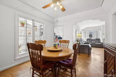 Dining - 140 Moneta Way, San Francisco, CA 94112 photo 4 of 5