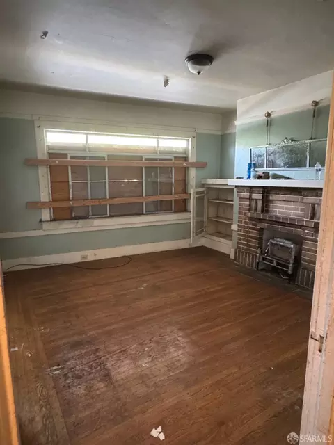 Living - 2877 Cesar Chavez St, San Francisco, CA 94110 photo 1 of 1