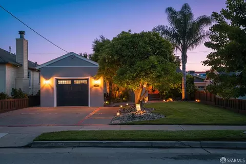 1030 S Delaware St, San Mateo, CA 94402