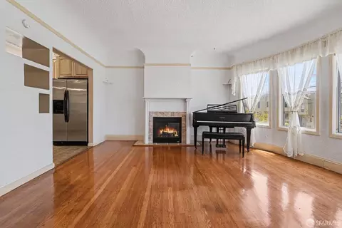 Living - 1762 25th Ave, San Francisco, CA 94122 photo 2 of 4