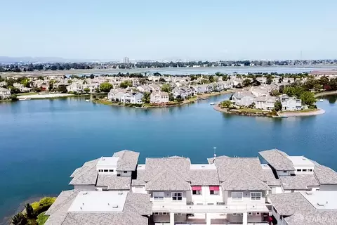 500 Baltic Cir #538, Redwood City, CA 94065