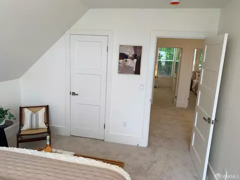 Bedroom - 90 Monterey Blvd, San Francisco, CA 94131 photo 5 of 9