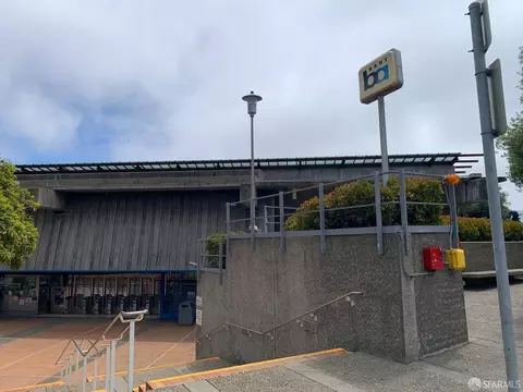 Exterior - 90 Monterey Blvd, San Francisco, CA 94131 photo 21 of 25