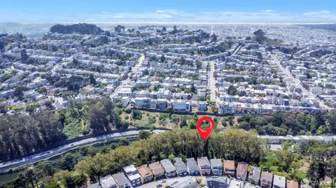 301 Warren Dr, San Francisco, CA 94131 photo 13