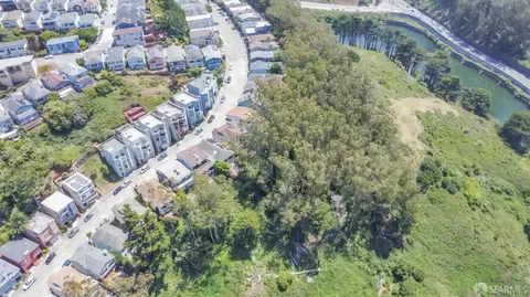 301 Warren Dr, San Francisco, CA 94131 photo 6
