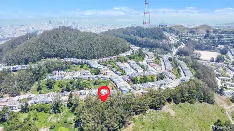 301 Warren Dr, San Francisco, CA 94131 photo 2