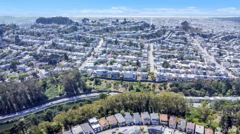 301 Warren Dr, San Francisco, CA 94131 photo 14