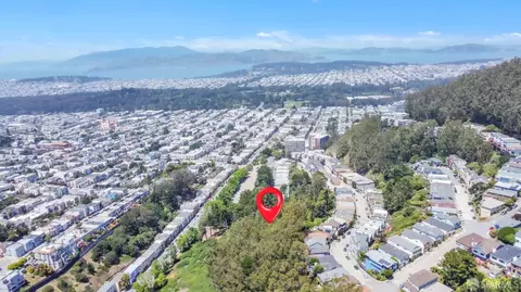 301 Warren Dr, San Francisco, CA 94131 photo 11