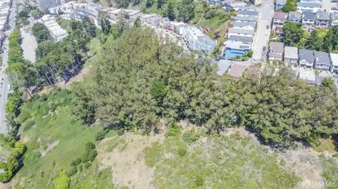301 Warren Dr, San Francisco, CA 94131 photo 8