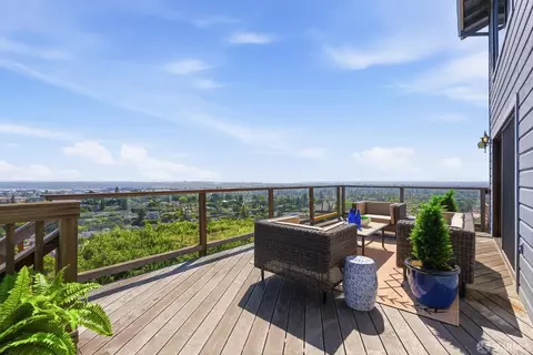 145 Vista Del Grande, San Carlos, CA 94070