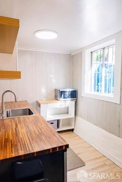Kitchen - 35 Admiral Ave, San Francisco, CA 94112 photo 2 of 2