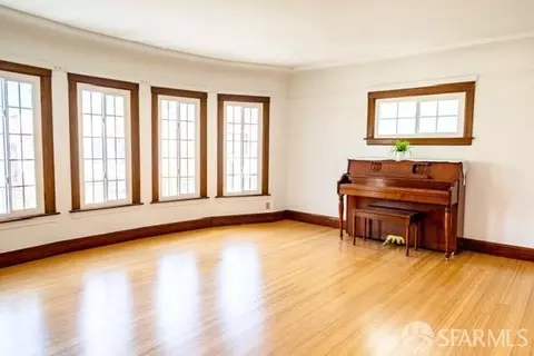 Living - 35 Admiral Ave, San Francisco, CA 94112 photo 3 of 7