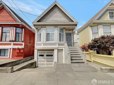 Exterior - 477 2nd Ave, San Francisco, CA 94118 photo 3 of 10