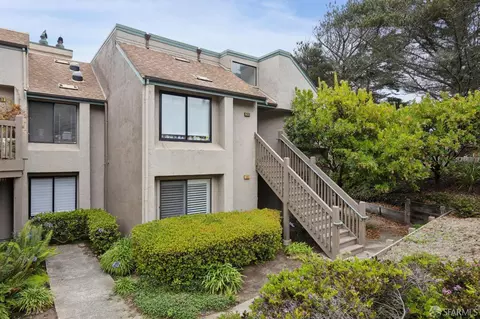 Exterior - 204 Palmetto Ave, Pacifica, CA 94044 photo 7 of 11