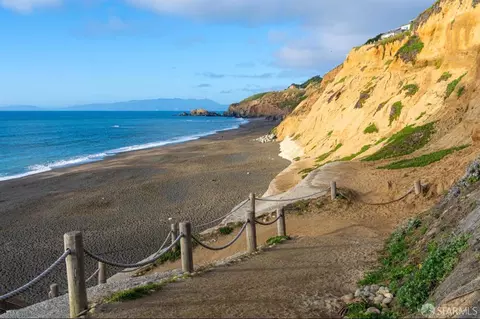 View/Area - 204 Palmetto Ave, Pacifica, CA 94044 photo 3 of 4
