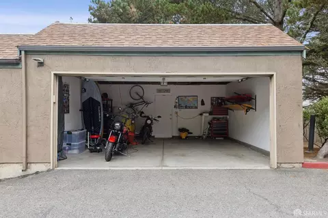 Exterior - 204 Palmetto Ave, Pacifica, CA 94044 photo 5 of 11