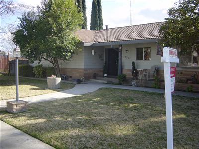 920 Woodrow Ave, Modesto, CA 95350 photo 1