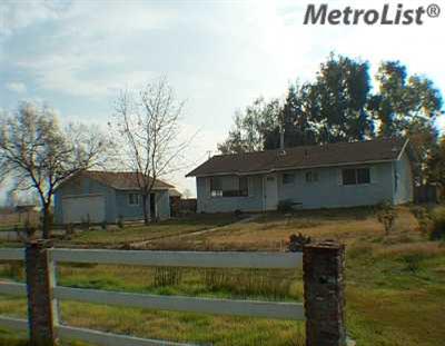 395 E Vassar Ave, Merced, CA 95341 photo 1