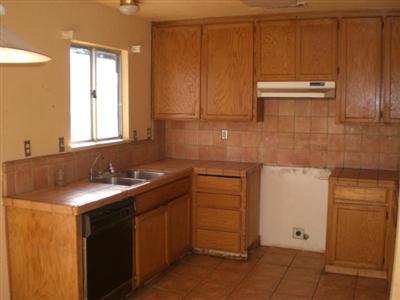 912 Cadillac Dr, Modesto, CA 95351 photo 3