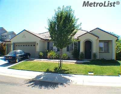 951 Roundstone Dr, Galt, CA 95632 photo 1