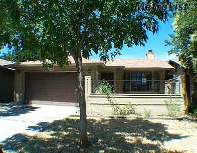 925 Panama Dr, Modesto, CA 95351 photo 1