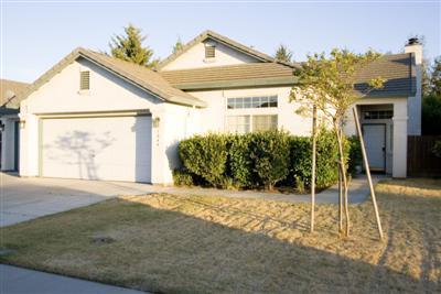1844 Bergthold St, Manteca, CA 95336 photo 1