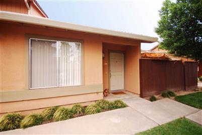 4004 Elmo Loop #d, Modesto, CA 95356 photo 1