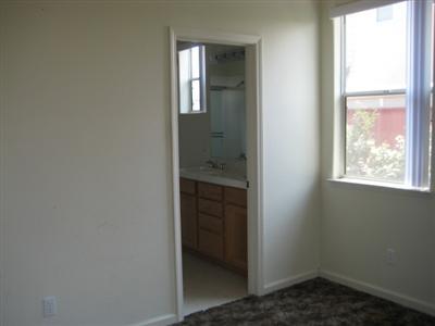 121 Majorca Ln, Tracy, CA 95377 photo 4