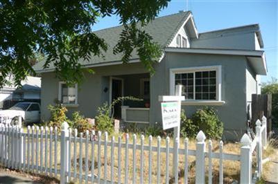 317 Hilborn St, Lodi, CA 95240 photo 1