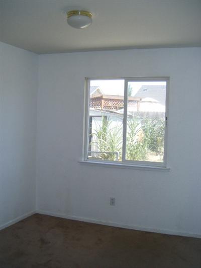 7566 Lindsey Dr, Winton, CA 95388 photo 5