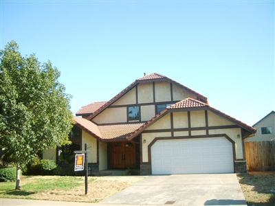 4304 E Orangeburg Ave, Modesto, CA 95355 photo 1