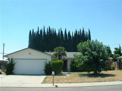 617 Mayfair Ave, Modesto, CA 95357 photo 1