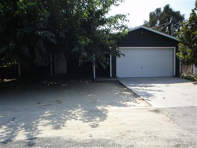 7215 Pine St, Winton, CA 95388 photo 1